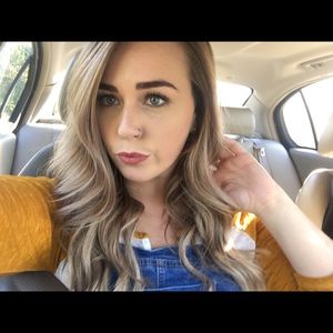 Meet your Posher, Brittney